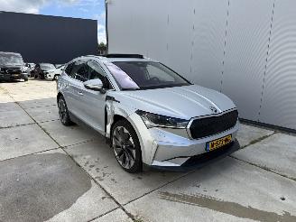 Coche accidentado Skoda Enyaq iV 80 PANO - WARMTEPOMP - MATRIX - LEDER 2020/12