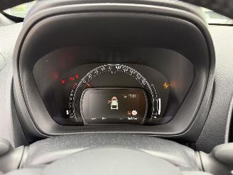 Toyota Aygo X 1.0VVT-i MT PLAY PDC - CAMERA - AIRCO picture 17