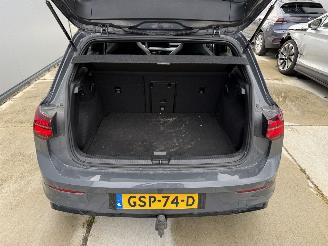Volkswagen Golf 2.0TDI R-LINE 150PK DSG7 PANO - SFEER - MATRIX - CAMERA picture 11
