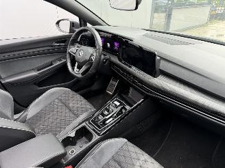 Volkswagen Golf 2.0TDI R-LINE 150PK DSG7 PANO - SFEER - MATRIX - CAMERA picture 6