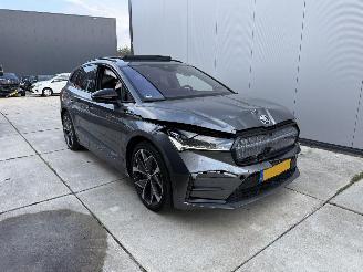 Skoda Enyaq RS Edition 82kWh 4X4 - 299PK - HUD - PANO - KEYLESS - LED picture 2