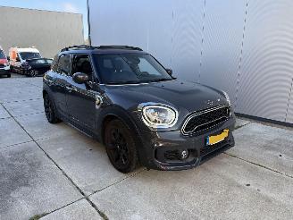 Mini Countryman 1.5 Cooper S E ALL4 Chili PLUG IN HYBRID -AUTOMAAT-PANO-LEDER-CAMERA picture 4