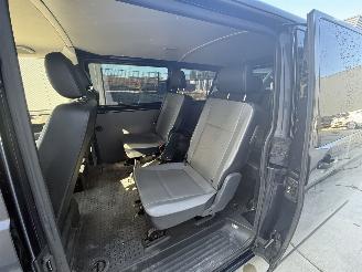Volkswagen Transporter 2.0 TDI DSG7 KOMBI 150 PK 7-PERSOONS-NAVI-CLIMA picture 10