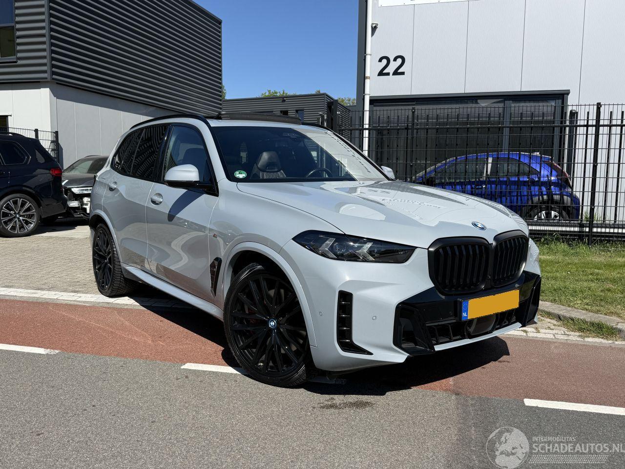 BMW X5 xDrive 50e HIGH EXE313 PK -PANO-KUIPSTOELEN-SKY LOUNGE VERL BOM VOLL
