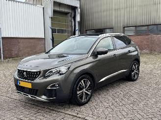 Auto incidentate Peugeot 3008 1.6 BlueHdi Automaat Geen Schade 2018/1