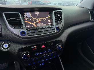 Hyundai Tucson 1.6 T-Gdi 4x4 Automaat Pano picture 10