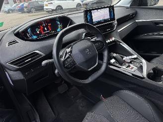 Peugeot 3008 1.6 Hyrbid 225 Allure picture 8