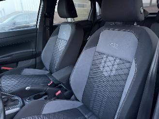 Volkswagen Polo 1.0 TSI DSG R-Line NAP Nederlandse Auto Virtual Cockpit picture 10