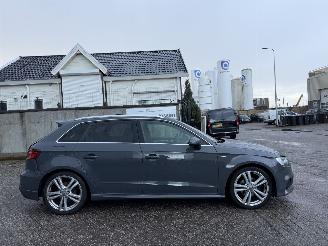 Audi A3 Sportback 1.6 TDI DSG S-Line Pano Bang&Olufsen picture 6