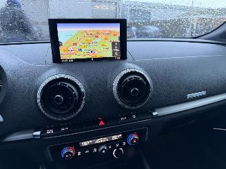 Audi A3 Sportback 1.6 TDI DSG S-Line Pano Bang&Olufsen picture 9