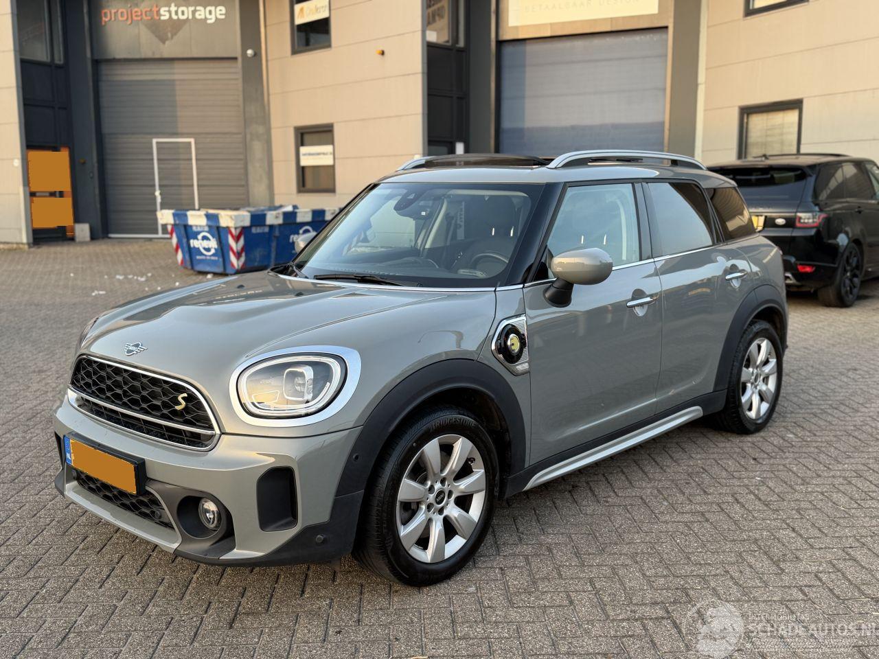Mini Countryman 1.5 Cooper S E ALL4 220Pk Hybrid Chili Automaat Pano
