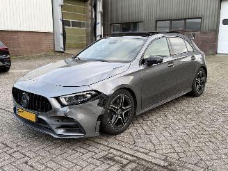 Voiture accidenté Mercedes A-klasse 250 Premium Plus Pano 360Camera Sfeerverlichting 2018/6