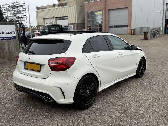 Mercedes A-klasse 180 AMG Pakket Pano Nap Nederlandse Auto Harman Kardon picture 6
