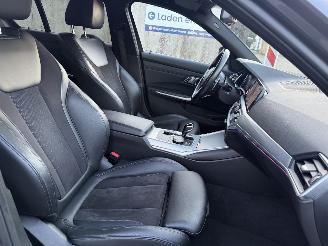BMW 3-serie 320e M-Pakket Edition Plus Sfeerverlichting picture 13