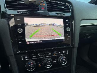 Volkswagen Golf 2.0 TSI GTI DSG Pano picture 15