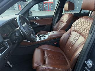 BMW X5 XDRIVE40i M-Pakket NAP Nederlandse Auto High Executive Pano Sfeerverlichting 360Camera picture 8