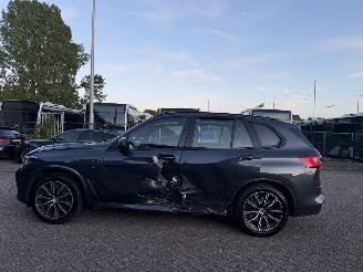 BMW X5 XDRIVE40i M-Pakket NAP Nederlandse Auto High Executive Pano Sfeerverlichting 360Camera picture 6