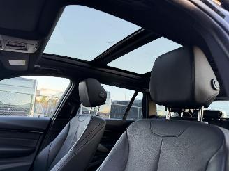 BMW 3-serie 320i M-Pakket High Executive Pano Nap Nederlandse Auto picture 10