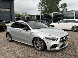 Mercedes A-klasse 220D 190Pk AMG Pakket Pano Burnmester Memory Head-Up picture 3