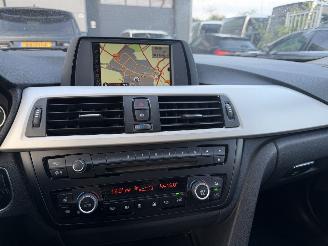 BMW 3-serie 320D High Executive Automaat Geen Schade picture 9