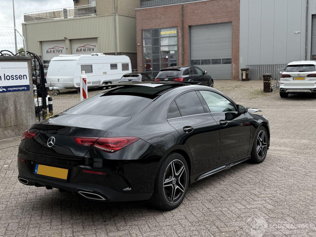 Mercedes Cla-klasse 200 AMG Pakket Pano Nap Nederlandse Auto