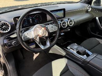 Mercedes A-klasse 250 Premium Plus Pano Sfeerverlichting picture 6