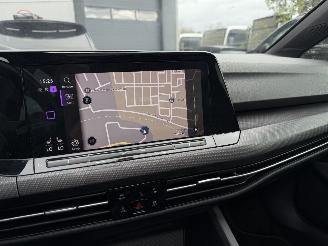 Volkswagen Golf 1.5 eTSI R-Line Pano Automaat picture 13