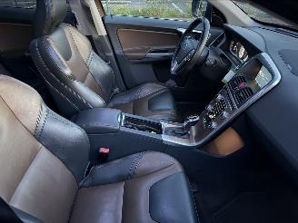 Volvo Xc-60 2.0 D3 Automaat FWD Ocean Race Pano Harman Kardon Nette Auto picture 11
