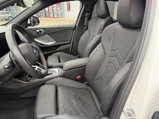 BMW 1-serie 120i M-Pakket NAP Nederlandse Auto! Pano Head-Up 360Camera picture 9