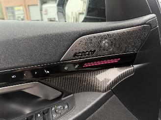 BMW 5-serie 520i M-Pakket Individual Bowers&Wilkins picture 16