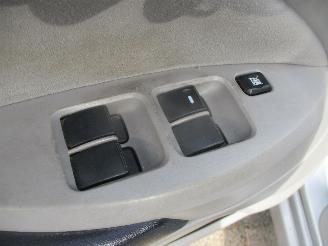 Mitsubishi Grandis 2.4 -16V INTENSE AUTOMAAT 7 PERSOONS picture 16