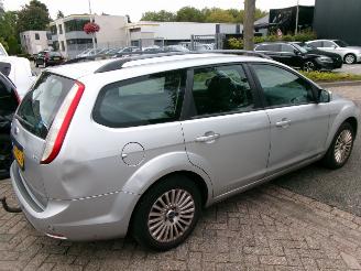 Ford Focus 1.8 TITANIUM  FLEXI FUEL picture 6