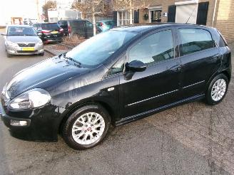 Schadeauto Fiat Punto Evo 1.3 M-JET DYNAMIC CLIMA 5 DEURS 2010/11