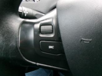 Peugeot 208 1.2 I ALLURE 5 DEURS AIRCO picture 15