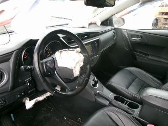 Toyota Auris Touring Sports 1.8 HYBRID LEASE PRO picture 13