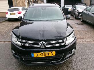 Volkswagen Tiguan 1.4 TSI SPORT &STYLE R-LINE EDITION picture 3