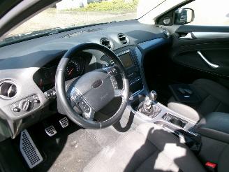 Ford Mondeo 1.6 I PATINUM CLIMA NAVI GEEN SCHADE picture 13