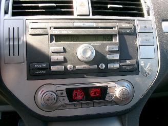 Ford C-Max 1.8-16v  LIMITED CLIMA picture 13