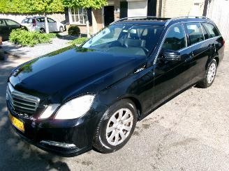 uszkodzony samochody osobowe Mercedes E-klasse 200 CDI AUTOMAAT CLIMA NAVI 2012/12