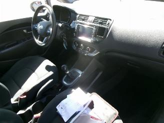 Kia Rio 1.2 CVVT PLUS PACK picture 12