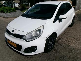uszkodzony samochody osobowe Kia Rio 1.2 CVVT PLUS PACK 2011/12