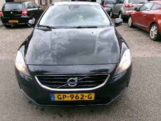Volvo V-40 2.0 D2 MOMENTUM BUSINESS picture 3