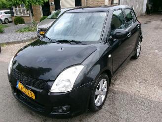 skadebil auto Suzuki Swift 1.3 EXCLUSIVE AUTOMAAT 5 DEURS 2008/2