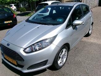 Schadeauto Ford Fiesta 1.0 STYLE AIRCO NAVI 2014/5
