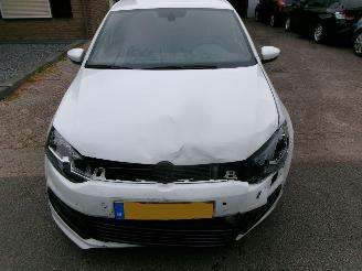 Volkswagen Polo 1.2 TSI COMFORTLINE  BUSINESS R CLIMA NAVI picture 3