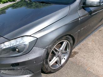 Mercedes A-klasse 180 PRESTIGE AMG LOOK picture 14