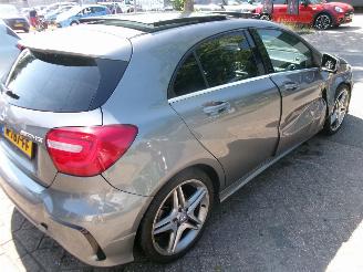 Mercedes A-klasse 180 PRESTIGE AMG LOOK picture 6