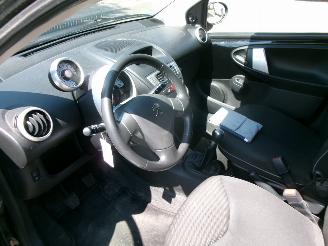 Peugeot 107 1.0 ENVY AIRCO picture 13