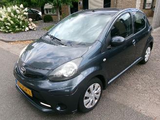 Avarii autoturisme Toyota Aygo 1.0 VVT-I ASPIRATION AIRCO 2012/6