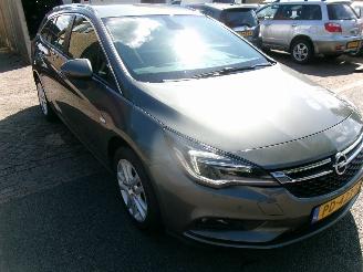 Opel Astra 1.4 ONLINE EDITION CLIMA NAVI picture 3